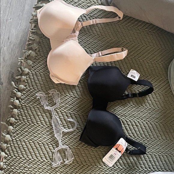Women's Intimates Set - Black and Nude Bras size 36D - Picture 1 of 9